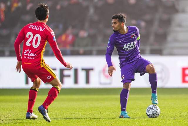 TA：切尔西仅8名球员参加世界杯，这对新帅阿隆索是利好消息